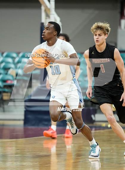 Thumbnail 3 in Ponderosa vs Vista PEAK Prep (CHSAA 5A Great 8) photogallery.