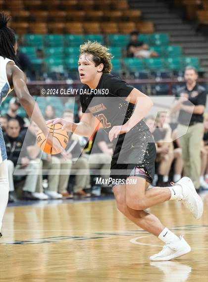 Thumbnail 2 in Ponderosa vs Vista PEAK Prep (CHSAA 5A Great 8) photogallery.