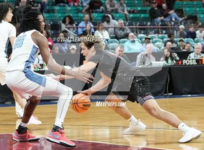 Thumbnail 3 in Ponderosa vs Vista PEAK Prep (CHSAA 5A Great 8) photogallery.
