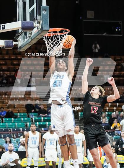 Thumbnail 3 in Ponderosa vs Vista PEAK Prep (CHSAA 5A Great 8) photogallery.