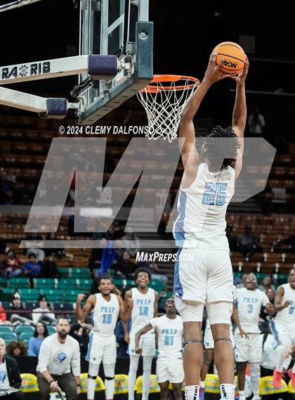 Thumbnail 2 in Ponderosa vs Vista PEAK Prep (CHSAA 5A Great 8) photogallery.