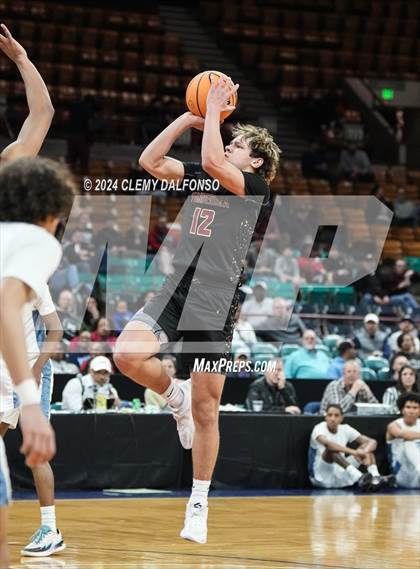 Thumbnail 3 in Ponderosa vs Vista PEAK Prep (CHSAA 5A Great 8) photogallery.