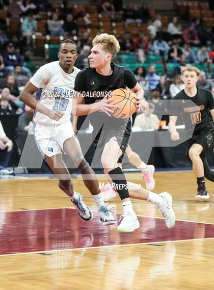 Thumbnail 1 in Ponderosa vs Vista PEAK Prep (CHSAA 5A Great 8) photogallery.