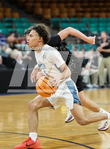 Thumbnail 3 in Ponderosa vs Vista PEAK Prep (CHSAA 5A Great 8) photogallery.