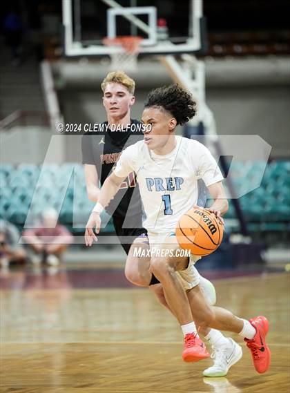 Thumbnail 2 in Ponderosa vs Vista PEAK Prep (CHSAA 5A Great 8) photogallery.
