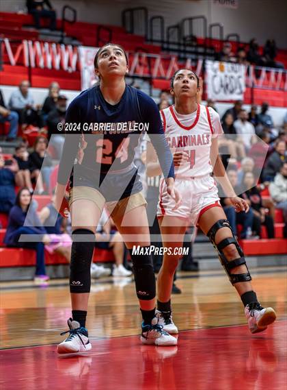Thumbnail 3 in Harlingen vs. Edinburg North (UIL Basketball 6A Bi-District) photogallery.