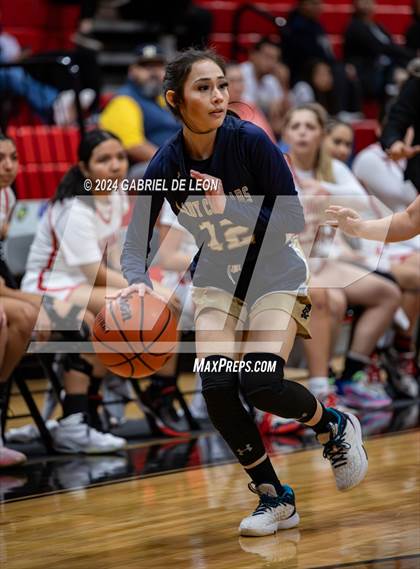 Thumbnail 1 in Harlingen vs. Edinburg North (UIL Basketball 6A Bi-District) photogallery.
