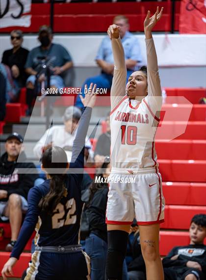 Thumbnail 2 in Harlingen vs. Edinburg North (UIL Basketball 6A Bi-District) photogallery.