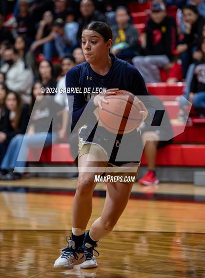 Thumbnail 3 in Harlingen vs. Edinburg North (UIL Basketball 6A Bi-District) photogallery.