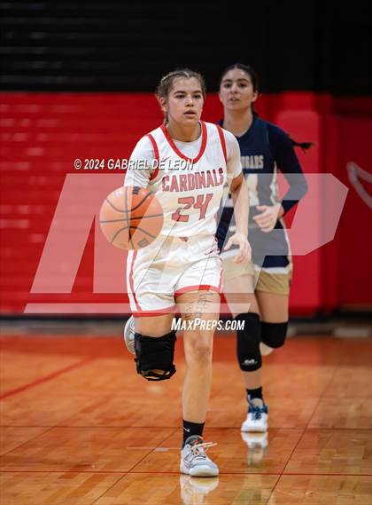 Thumbnail 3 in Harlingen vs. Edinburg North (UIL Basketball 6A Bi-District) photogallery.