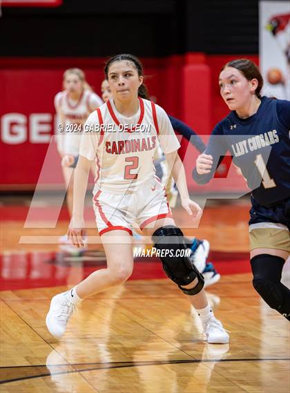 Thumbnail 3 in Harlingen vs. Edinburg North (UIL Basketball 6A Bi-District) photogallery.