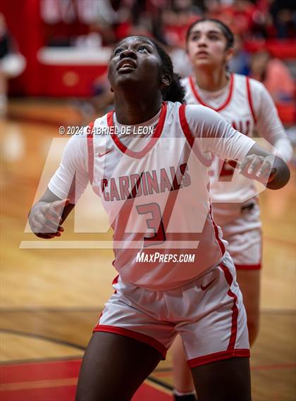Thumbnail 1 in Harlingen vs. Edinburg North (UIL Basketball 6A Bi-District) photogallery.