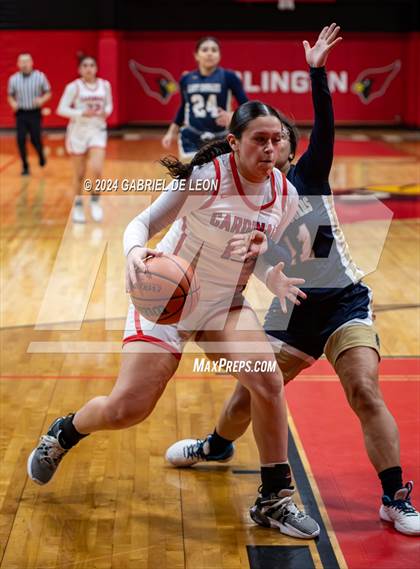 Thumbnail 2 in Harlingen vs. Edinburg North (UIL Basketball 6A Bi-District) photogallery.