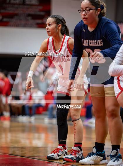 Thumbnail 3 in Harlingen vs. Edinburg North (UIL Basketball 6A Bi-District) photogallery.