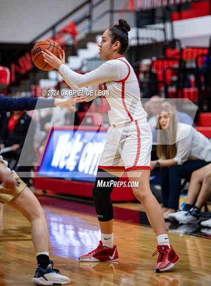 Thumbnail 1 in Harlingen vs. Edinburg North (UIL Basketball 6A Bi-District) photogallery.