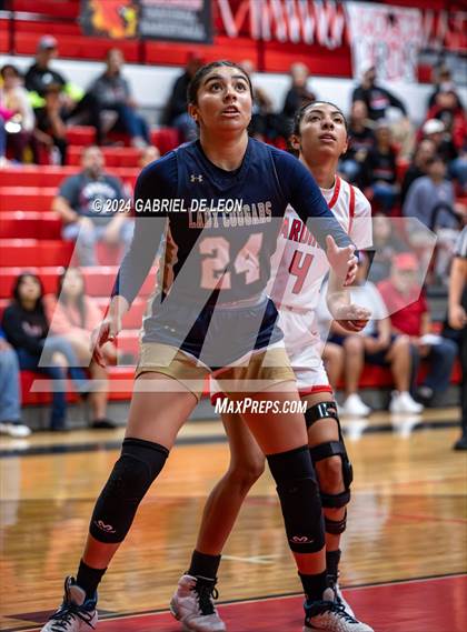 Thumbnail 3 in Harlingen vs. Edinburg North (UIL Basketball 6A Bi-District) photogallery.