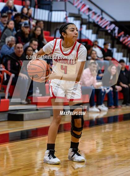 Thumbnail 2 in Harlingen vs. Edinburg North (UIL Basketball 6A Bi-District) photogallery.