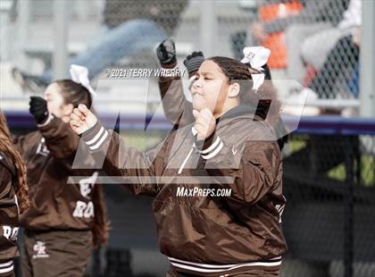 Thumbnail 1 in East Rochester-Gananda vs Medina (NYSPHSAA - Section VI Class C Regional ) photogallery.