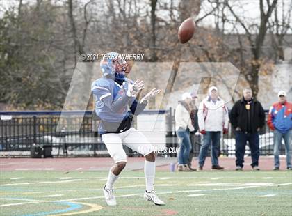 Thumbnail 3 in East Rochester-Gananda vs Medina (NYSPHSAA - Section VI Class C Regional ) photogallery.