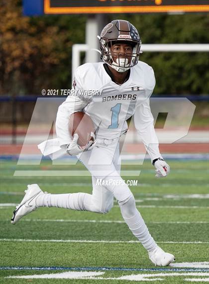 Thumbnail 2 in East Rochester-Gananda vs Medina (NYSPHSAA - Section VI Class C Regional ) photogallery.