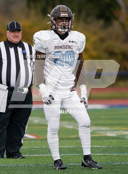 Thumbnail 1 in East Rochester-Gananda vs Medina (NYSPHSAA - Section VI Class C Regional ) photogallery.