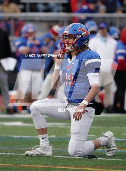 Thumbnail 2 in East Rochester-Gananda vs Medina (NYSPHSAA - Section VI Class C Regional ) photogallery.