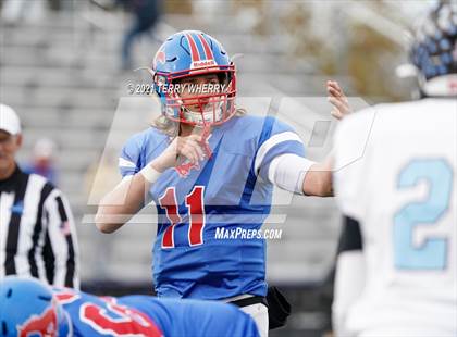 Thumbnail 1 in East Rochester-Gananda vs Medina (NYSPHSAA - Section VI Class C Regional ) photogallery.