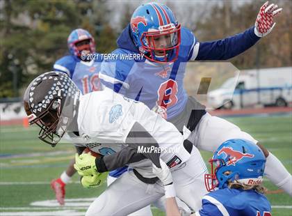 Thumbnail 3 in East Rochester-Gananda vs Medina (NYSPHSAA - Section VI Class C Regional ) photogallery.