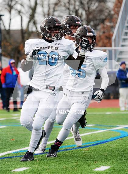Thumbnail 2 in East Rochester-Gananda vs Medina (NYSPHSAA - Section VI Class C Regional ) photogallery.