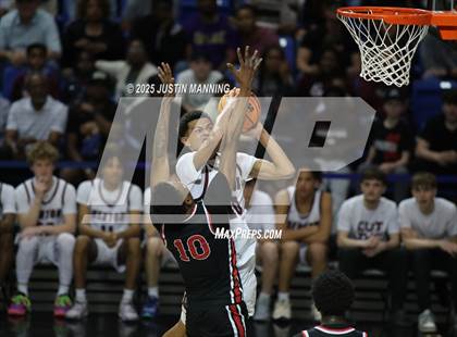 Thumbnail 2 in Benton vs. Maumelle (AAA 5A State Final) photogallery.