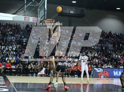 Thumbnail 2 in Benton vs. Maumelle (AAA 5A State Final) photogallery.