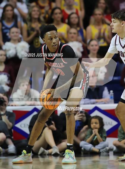 Thumbnail 1 in Benton vs. Maumelle (AAA 5A State Final) photogallery.