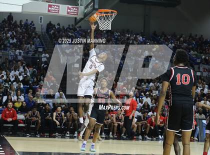 Thumbnail 2 in Benton vs. Maumelle (AAA 5A State Final) photogallery.