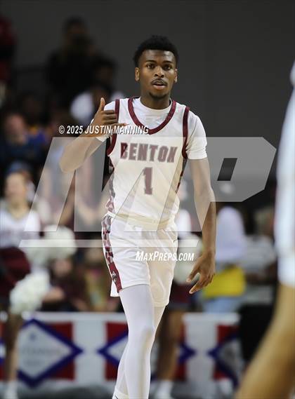 Thumbnail 2 in Benton vs. Maumelle (AAA 5A State Final) photogallery.