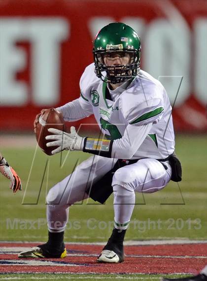 Thumbnail 3 in Sachem North vs. Farmingdale (Long Island Class I Final) photogallery.