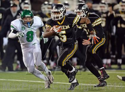 Thumbnail 3 in Sachem North vs. Farmingdale (Long Island Class I Final) photogallery.