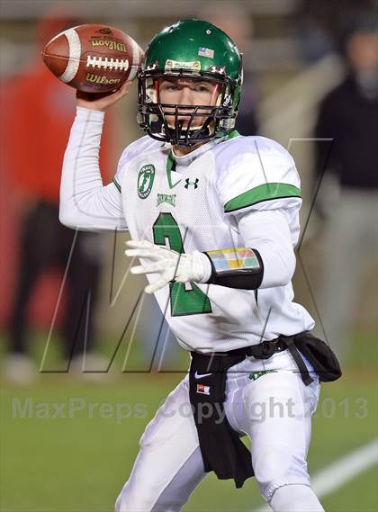 Thumbnail 3 in Sachem North vs. Farmingdale (Long Island Class I Final) photogallery.