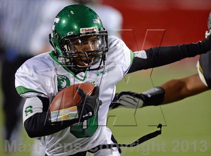 Thumbnail 2 in Sachem North vs. Farmingdale (Long Island Class I Final) photogallery.
