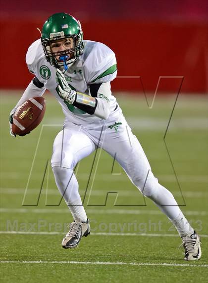 Thumbnail 3 in Sachem North vs. Farmingdale (Long Island Class I Final) photogallery.