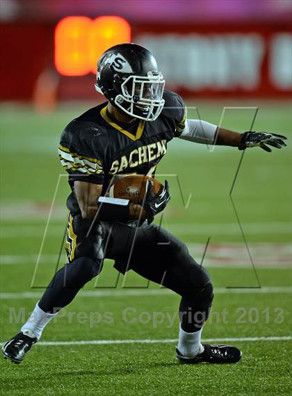 Thumbnail 2 in Sachem North vs. Farmingdale (Long Island Class I Final) photogallery.