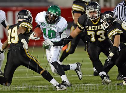 Thumbnail 3 in Sachem North vs. Farmingdale (Long Island Class I Final) photogallery.