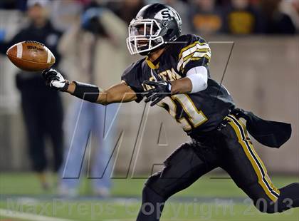 Thumbnail 1 in Sachem North vs. Farmingdale (Long Island Class I Final) photogallery.