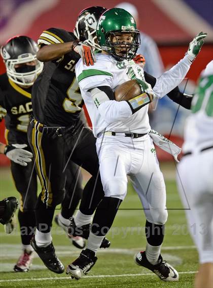 Thumbnail 3 in Sachem North vs. Farmingdale (Long Island Class I Final) photogallery.