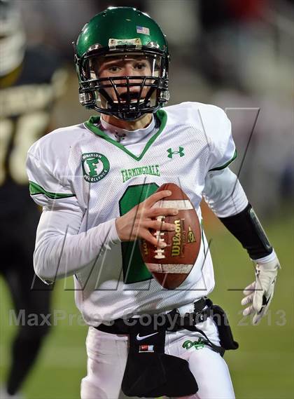 Thumbnail 2 in Sachem North vs. Farmingdale (Long Island Class I Final) photogallery.