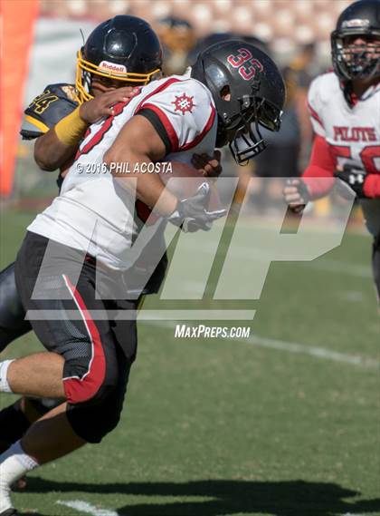 Thumbnail 3 in Banning vs. San Pedro  (Coliseum Classic) photogallery.