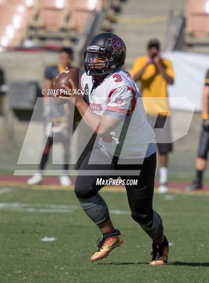 Thumbnail 2 in Banning vs. San Pedro  (Coliseum Classic) photogallery.