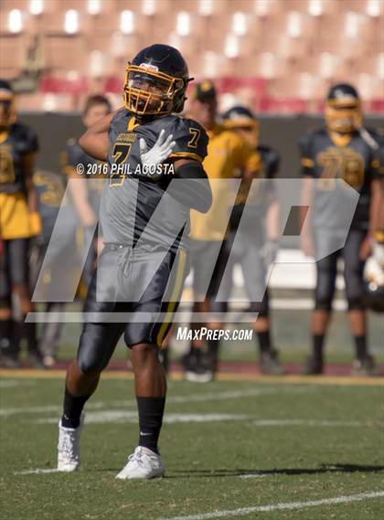 Thumbnail 3 in Banning vs. San Pedro  (Coliseum Classic) photogallery.