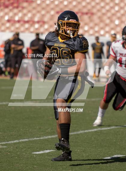 Thumbnail 2 in Banning vs. San Pedro  (Coliseum Classic) photogallery.