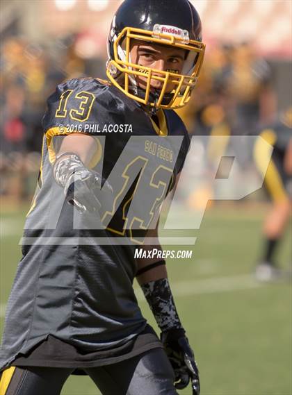 Thumbnail 2 in Banning vs. San Pedro  (Coliseum Classic) photogallery.