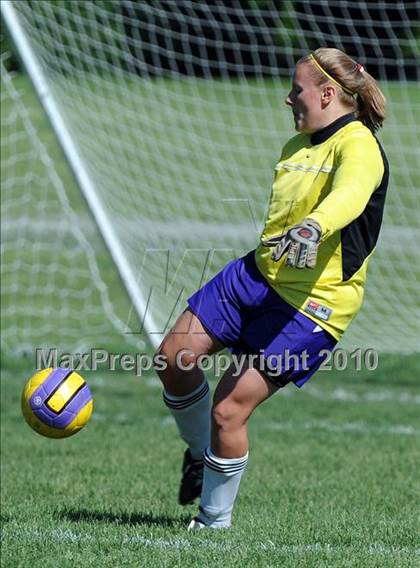 Thumbnail 1 in Lancaster Mennonite @ Lancaster Catholic photogallery.